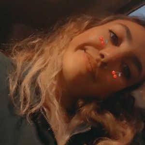 Meet your Posher, Parmida